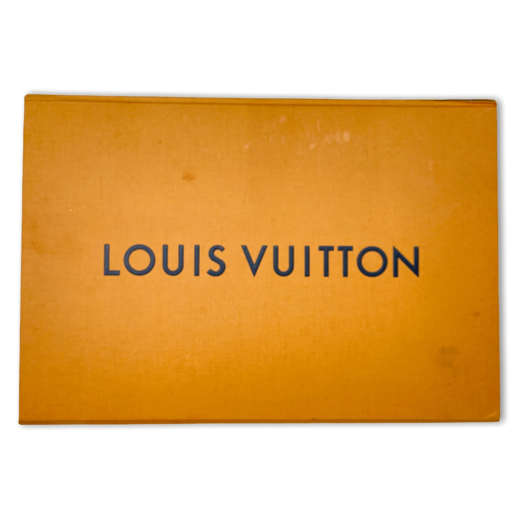 LOUIS VUITTON X SUPREME Lambskin Monogram Baseball Gloves Rouge